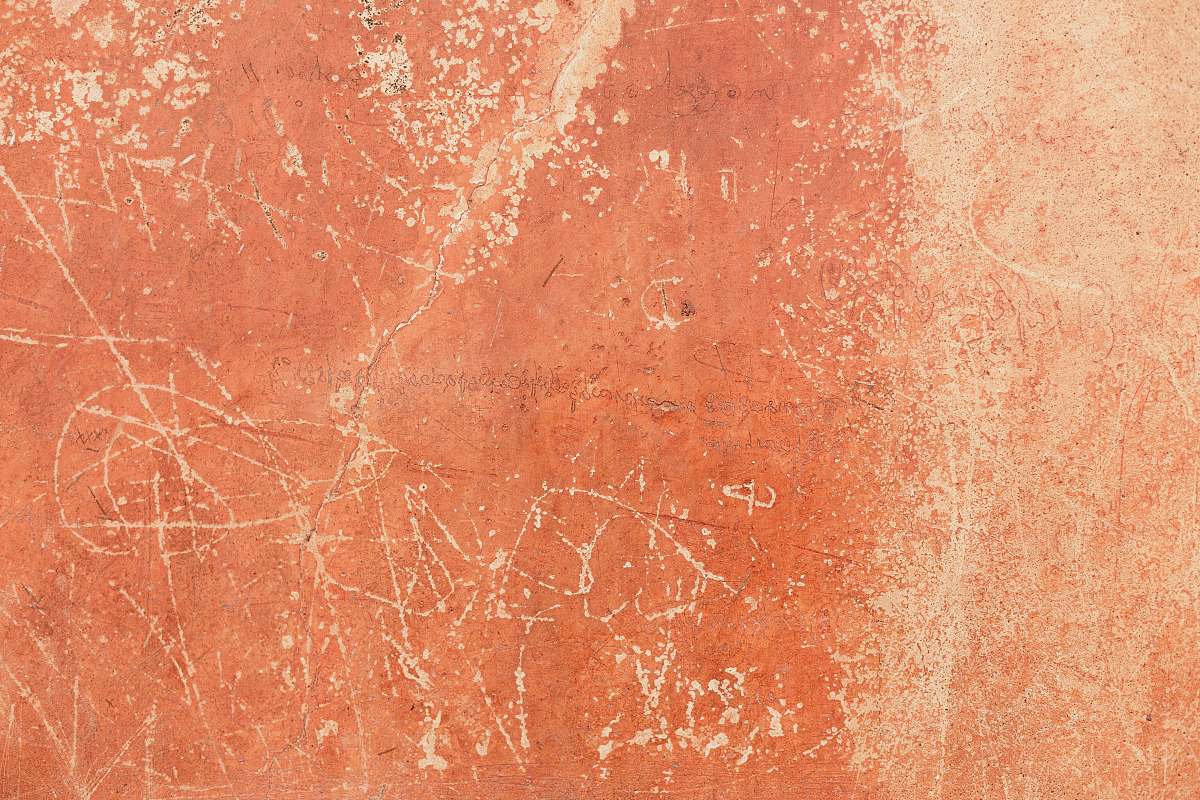 sri lanka red and white concrete wall orange